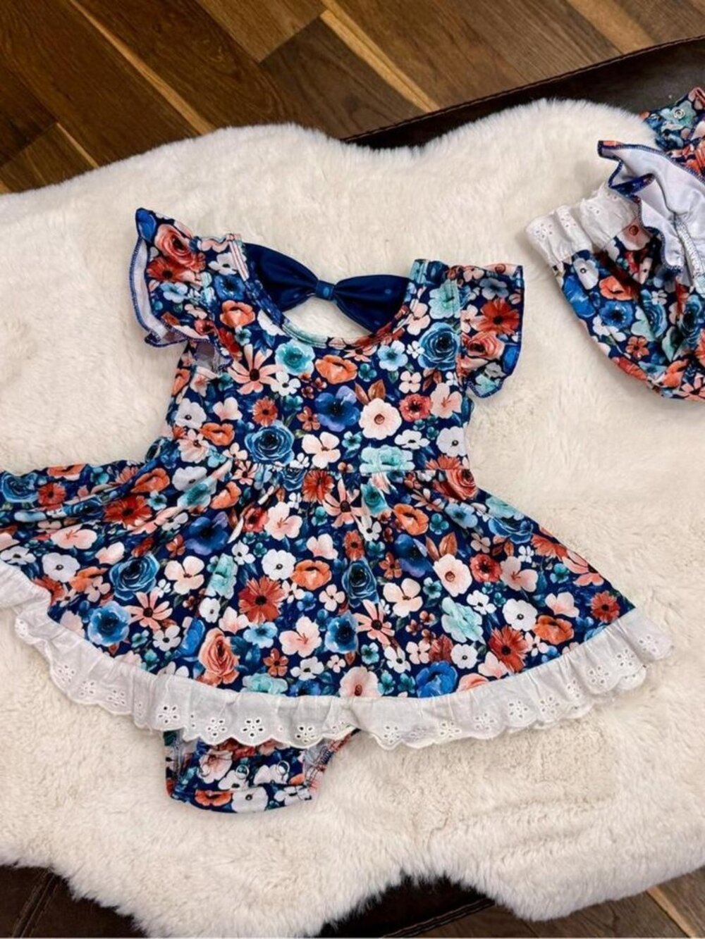 Eliza Crate Navy Floral Bamboo Ruffle Romper 6-12M